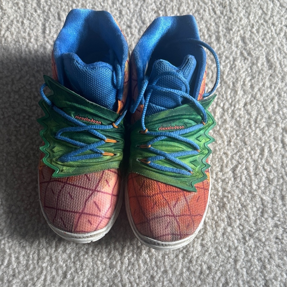 Nickelodeon SpongeBob Nike Kyrie 5’s